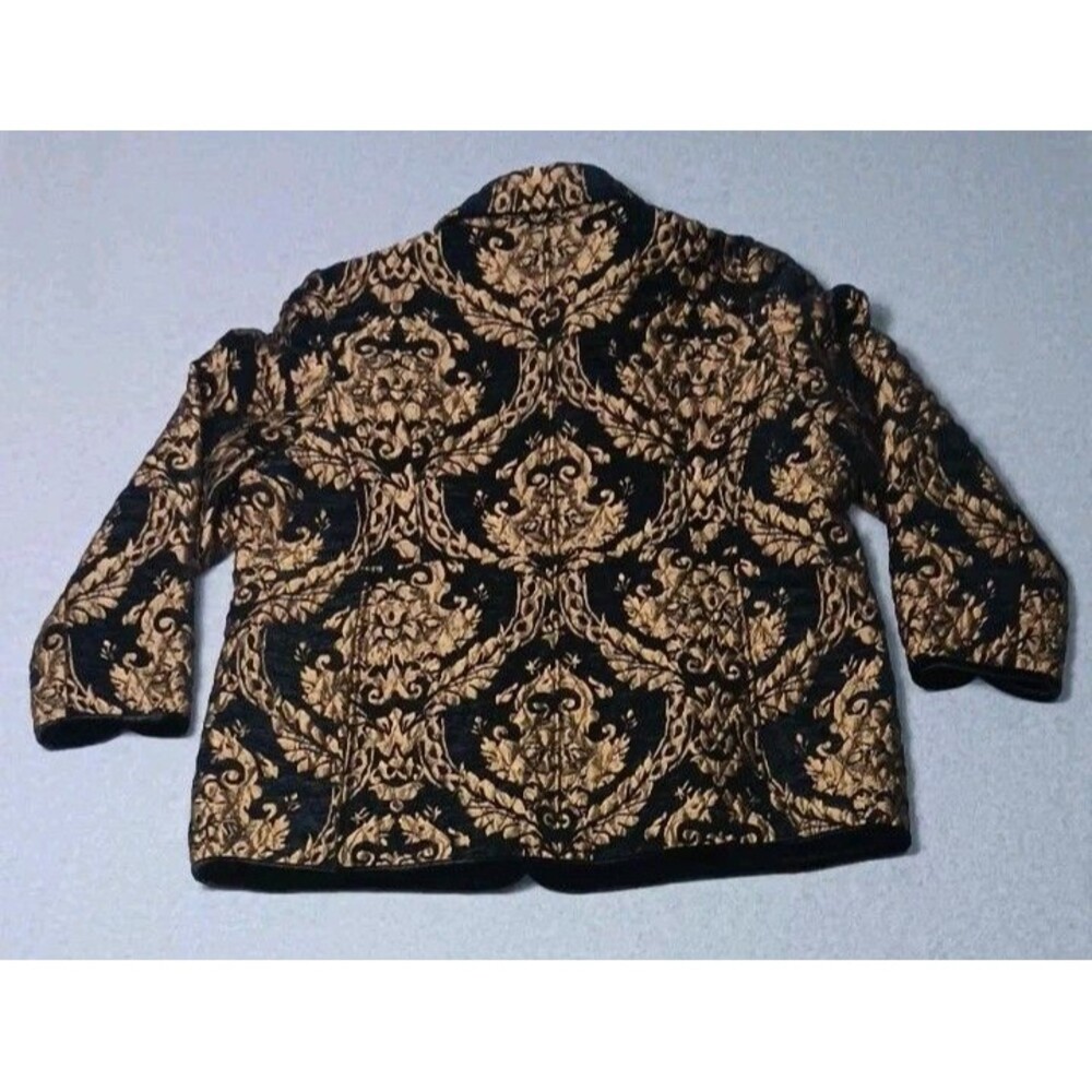 Chicos Baroque Quilted Blazer Jacket Size 4 Black & Gold Velvet Trim Old Money - Picture 14 of 14